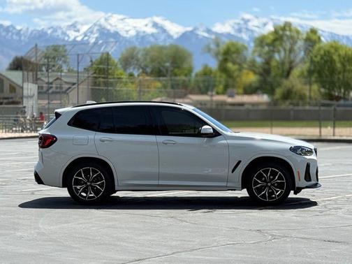 Alpine White 2023 BMW X3 xDrive30i