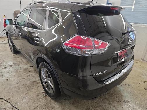 2015 Nissan Rogue SL