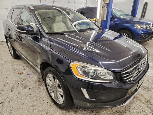 2016 Volvo XC60 T6 Platinum