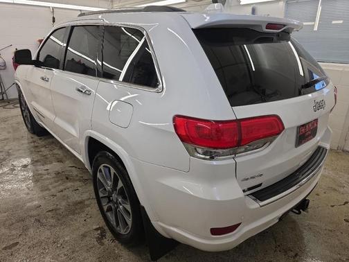 2018 Jeep Grand Cherokee Overland