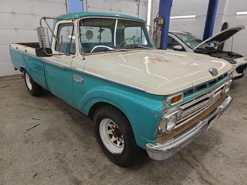 1966 Ford F-250 Super Duty
