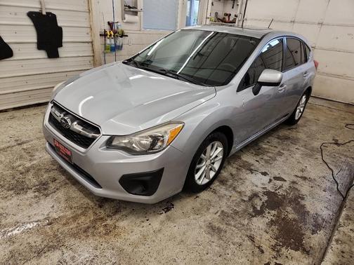 2013 Subaru Impreza 2.0i Premium