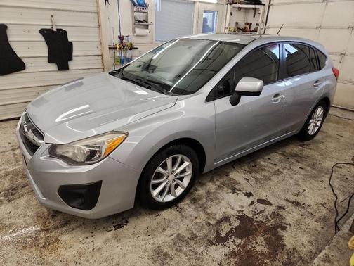 2013 Subaru Impreza 2.0i Premium