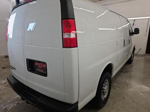 2019 Chevrolet Express 2500 Work Van