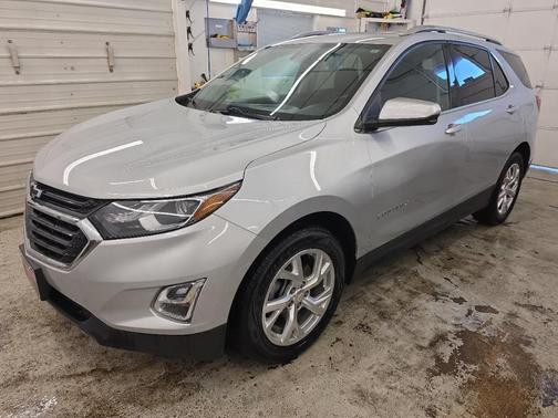 Silver 2019 Chevrolet Equinox 2LT