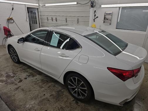 2018 Acura TLX V6