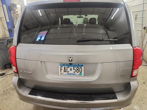 2015 RAM Cargo Tradesman