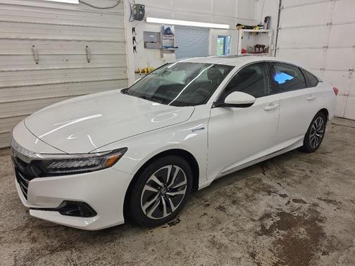White 2021 Honda Accord Hybrid EX