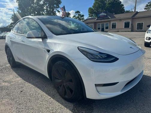 White 2021 Tesla Model Y Long Range