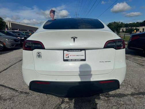 White 2021 Tesla Model Y Long Range