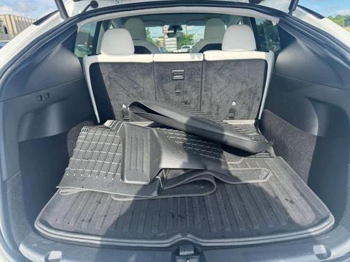 White 2021 Tesla Model Y Long Range
