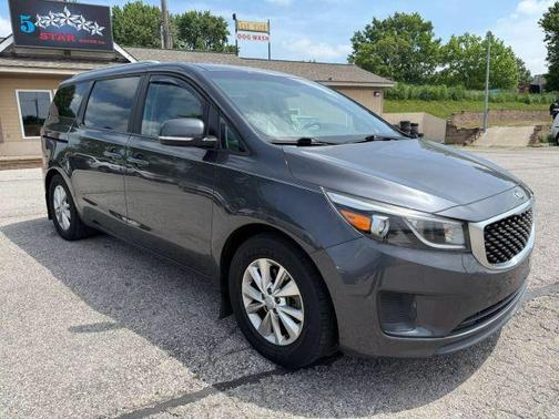2016 Kia Sedona LX