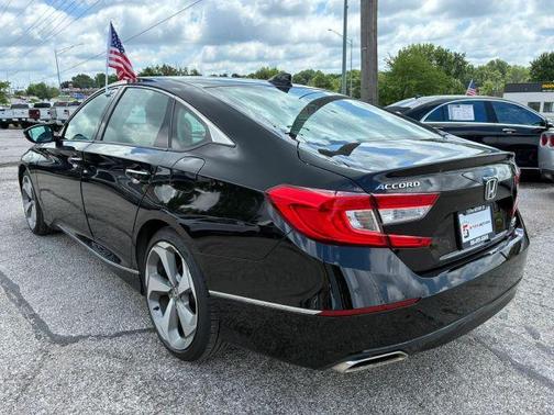 Black 2018 Honda Accord Touring 2.0T
