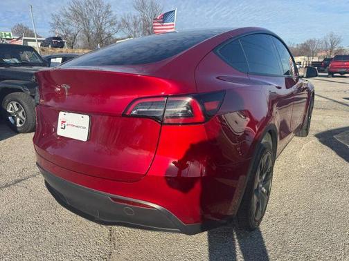 2024 Tesla Model Y Long Range