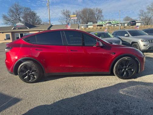 2024 Tesla Model Y Long Range