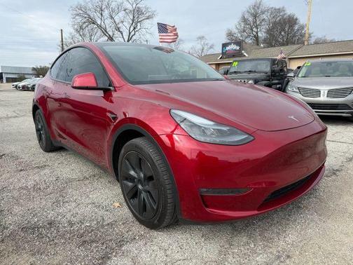 2024 Tesla Model Y Long Range