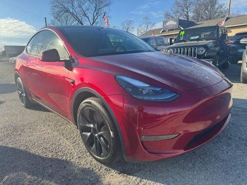2024 Tesla Model Y Long Range