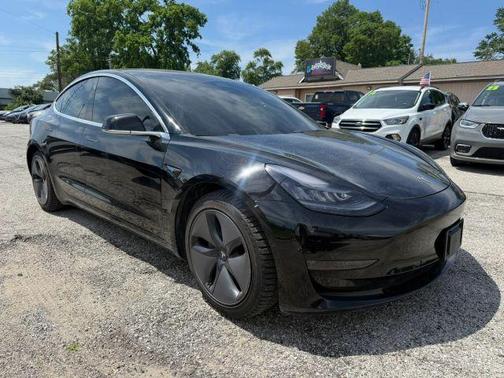Black 2019 Tesla Model 3 Long Range