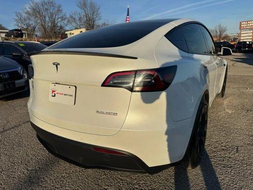 2022 Tesla Model Y Performance