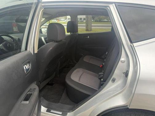 Silver Ice 2009 Nissan Rogue SL