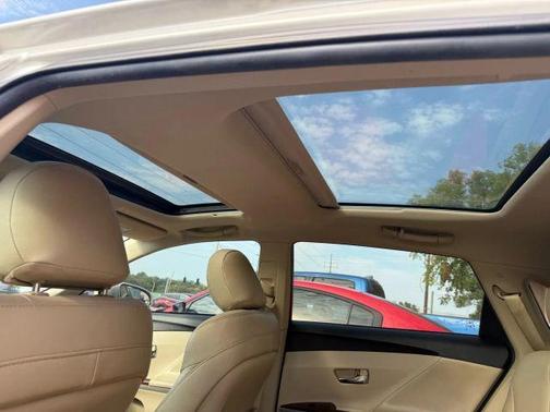 2013 Toyota Venza LE
