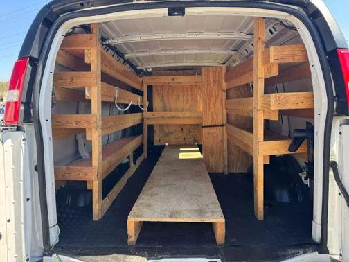 2020 GMC Savana 2500 Work Van