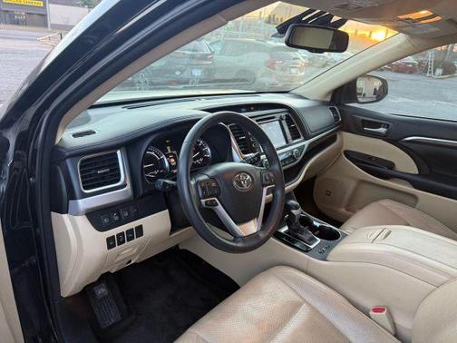 2016 Toyota Highlander Hybrid Limited Platinum