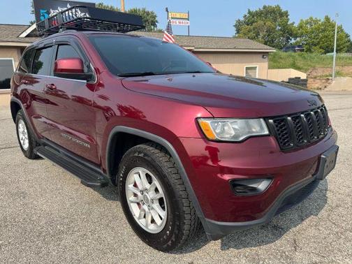 2020 Jeep Grand Cherokee Laredo