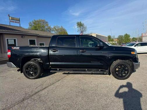 2019 Toyota Tundra SR5