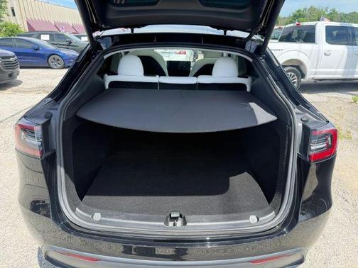 Black 2024 Tesla Model Y Long Range