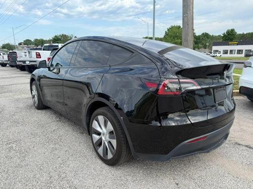 Black 2024 Tesla Model Y Long Range