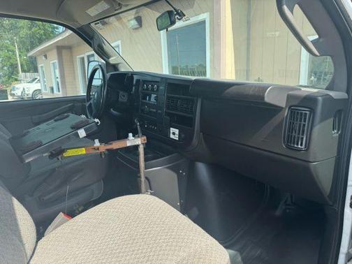 2023 GMC Savana 2500 Work Van