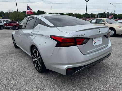 2019 Nissan Altima 2.5 SR