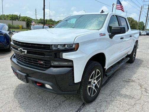 White 2019 Chevrolet Silverado 1500 LT Trail Boss