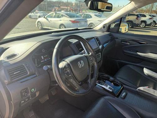 2017 Honda Pilot Elite