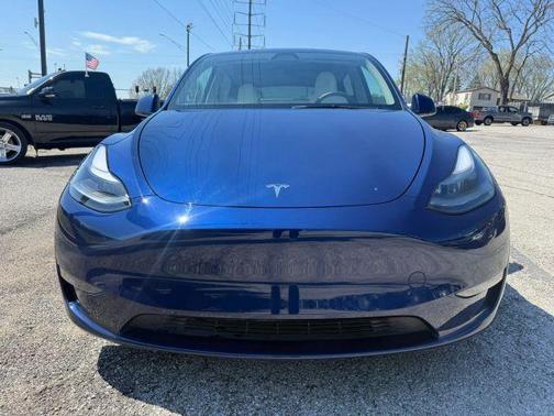 Blue 2023 Tesla Model Y Performance