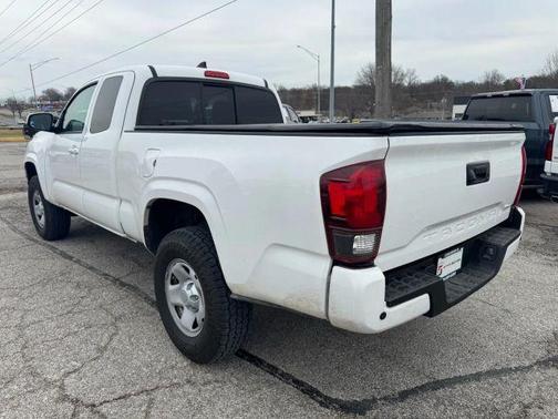 2019 Toyota Tacoma SR