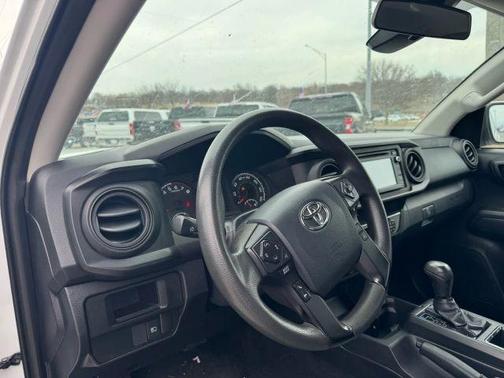 2019 Toyota Tacoma SR