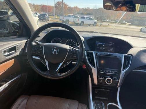 2018 Acura TLX V6 Advance