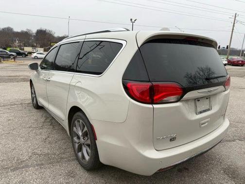 2019 Chrysler Pacifica Limited