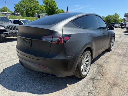 Black 2023 Tesla Model Y Long Range