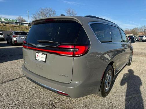 2022 Chrysler Pacifica Limited