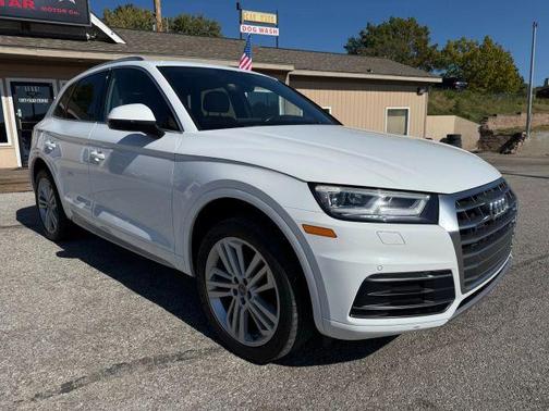 2018 Audi Q5 2.0T Premium Plus