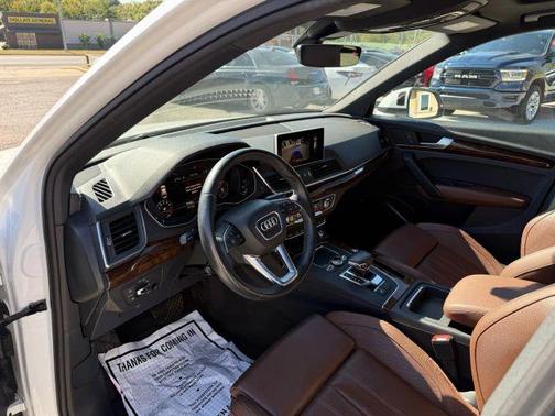 2018 Audi Q5 2.0T Premium Plus