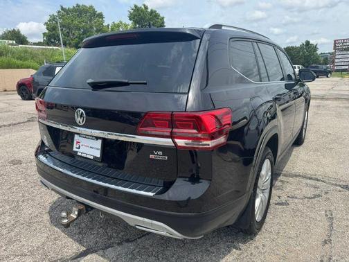 Deep Black Pearl Effect 2019 Volkswagen Atlas 3.6L SE w/Technology
