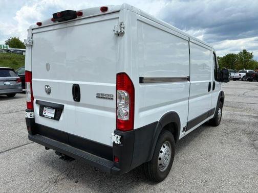 White 2023 RAM ProMaster 2500 Base