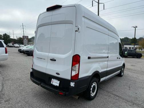 2021 Ford Transit-250 Base
