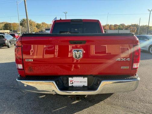 2019 RAM 1500 Classic SLT