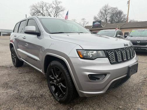 2021 Jeep Grand Cherokee Laredo
