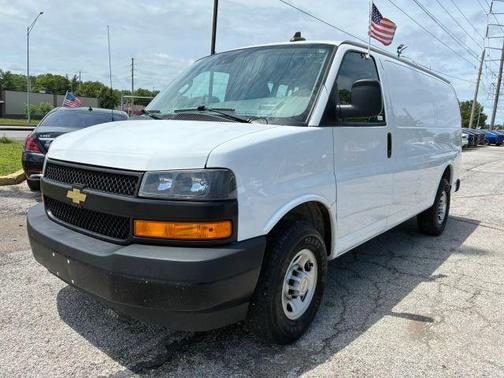 White 2022 Chevrolet Express 2500 Work Van